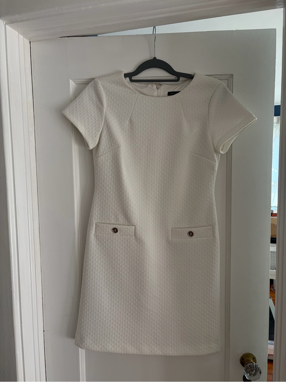 Tommy Hilfiger White Textured Sheath Dress – Size 4 - worn once